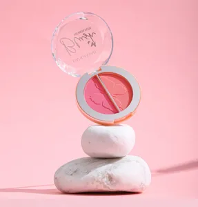 Handaiyan dual-color blush palette detail shot, pink and light pink shades with clear lid.