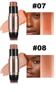 Dettaglio dello stick contouring a doppia punta con tonalità 07 e 08 e pennello morbido.