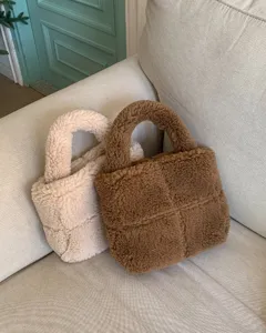 Women winter teddy fleece handbag fluffy shoulder tote bag stylish cute plush purse for daily use