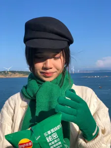 Women winter warm knit gloves solid color green touch screen wool gloves for cold weather outdoor
