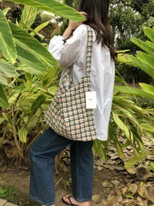 Lässige Retro Blumen Leinen Umhängetasche für Damen, große Kapazität Alltag Tasche.