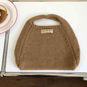 Herbst Winter Strick Handtasche einfarbig lässige Tote Bag minimalistischer Stil Alltag.