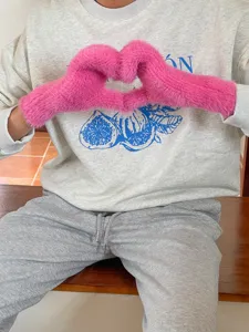 Winter warme süße rosa Plüsch flauschige Handschuhe für Damen, weich kältesicher Handbekleidung.