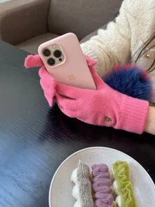Guanti touchscreen in maglia con ricamo di orsetto carino per inverno caldo donna moda