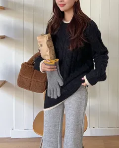 Korean style brown teddy plush grid handbag, minimalist winter fashion women's winter bag.