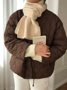Winter einfarbiger Strick warmer Schal für Damen, gemütlicher weicher Wollemix Mode Halswickel.