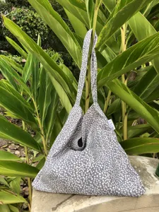 Japanischer Blumen-Leinen-Tragetasche, graue Baumwoll-Schulter-Einkaufstasche für Damen.