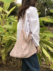Japanische Blumen-Leinen-Tragetasche lässige Umhängetasche große Kapazität für Damen Alltag.