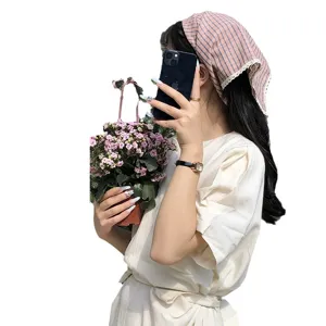 Baumwoll-Leinen Karo Dreieck Kopftuch Damen Fruehling Sommer Strand Bandana Haar Wrap Accessoire.
