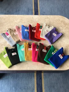 Bolso de teléfono móvil tejido de color sólido estilo coreano mini bolso cruzado detalle.