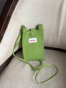 Mini bolso cruzado de punto verde para móvil, bolso bandolera coreano casual para mujer.