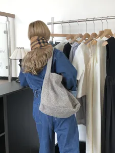 Grey wool blend tote bag, casual large capacity shoulder bag for women autumn winter style.