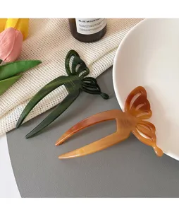 Retro acetate butterfly U-shaped hair fork elegant hair pin for chic Chinese buns and buns.