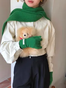 Guantes de lana cálidos de invierno para mujer, guantes de punto lisos para uso diario.