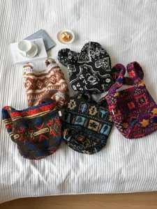 Χειμωνιάτικη χνουδωτή τσάντα tote Fair Isle, μαλακή τσάντα ώμου μεγάλης χωρητικότητας.