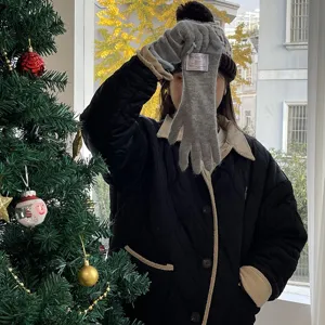 Gants longs tricotés d'hiver pour femmes, gants tactiles en laine chaude pour temps froid.