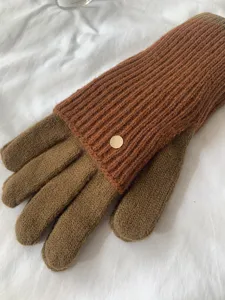 Couples winter colorblock knit gloves, warm long touch screen gloves in brown and green.