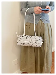 Chic borsa a tracolla a baguette con stampa di stelle da donna, borsa casual alla moda.