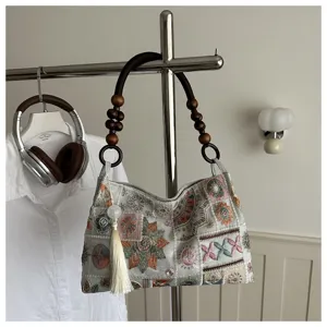 Borsa a tracolla ricamata in stile cinese con manico di perle e nappa, borsa vintage.