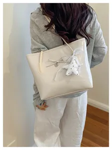 Chic women tote bag stylish shoulder handbag with cute star pendant casual commuter daily bag