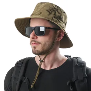 Μονόχρωμο outdoor bucket hat με λουράκι, ιδανικό για ταξίδια και προστασία από τον ήλιο.