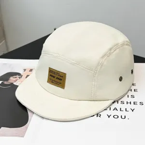 Weißes Kurzrand Baseballcap 5-Panel Camper Cap lässige Streetwear Sonnenschutz Mütze Damen