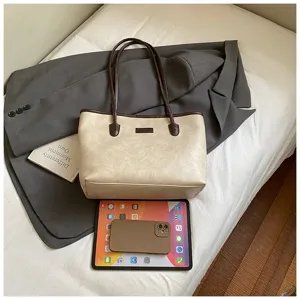 Large capacity shoulder tote bag stylish casual commuter handbag for women daily use