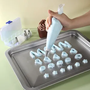 Baking piping bag and nozzles set cake decorating tools with storage box for DIY desserts.