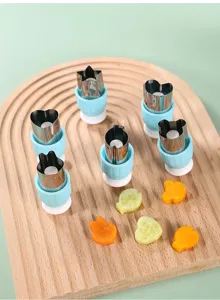 Edelstahl Gemuese und Obst Ausstechformen mit Druecker, ideal fuer Babynahrung und Backen.