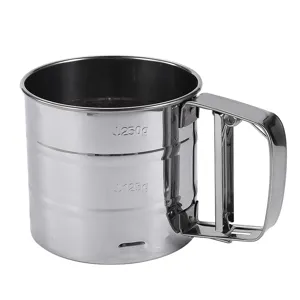 Edelstahl Handmehlsieb Becher mit Drückgriff zum Backen und feinen Sieben von Mehl.