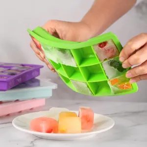 Molde de cubitos de hielo cuadrado de silicona de 15 rejillas para fruta DIY casero