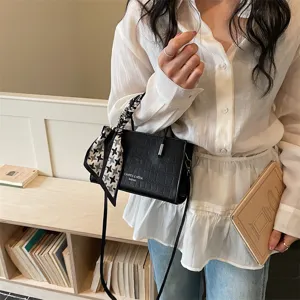 Fashion women's shoulder crossbody bag with houndstooth scarf, trendy crocodile pattern design