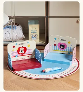 Détail de table pliante pour animaux style dopamine, gamelle colorée pour chats et petits chiens.