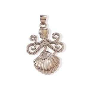 Squisito ciondolo con polpo e conchiglia, accessorio per collana fai da te in stile marino.