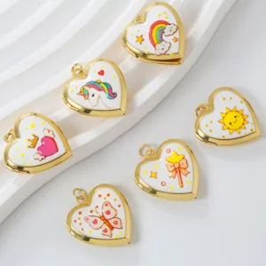 Vergoldete Messing Emaillierte Herz Medaillon Anhänger Set, süße handgemachte bunte Schmuck.