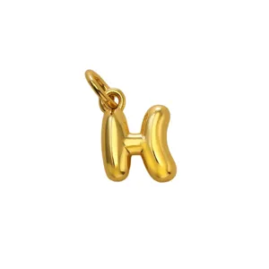 Vergoldeter aufgeblasener Buchstabe H Anhänger Detailansicht für DIY Halsketten und Armbänder.