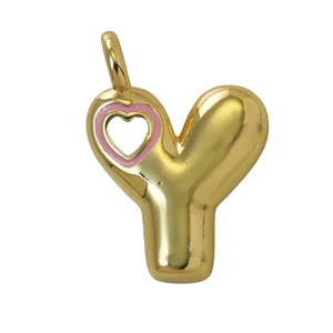 Ciondolo lettera Y placcato in oro con cuore rosa, perfetto per collane fai da te e portachiavi.