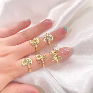 Anello Aperto a Lettera Grosso Minimalista Per Donne Rame Placcato Oro 18K Alfabeto Regolabile Gioielli di Moda Regalo