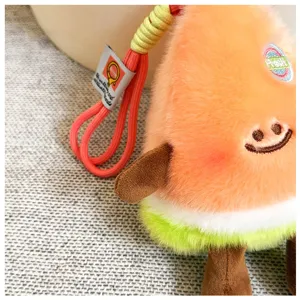 Süsses Frucht Plüschpuppe Anhänger mit Riemen und Stickerei Design Schlüsselanhänger.