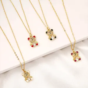 Exquisite rhinestone cute bear pendant necklace, delicate gold-plated chain, stylish jewelry.