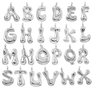 Dije de letras del alfabeto plateadas infladas, estilo globo para hacer joyas de bricolaje.