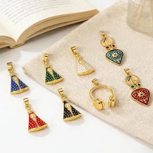 Kupfer Emaille Tropfen Religiöse Priester Ikonen Charms Bunte Jungfrau Maria Anhänger Herz Münze Kopfhörer Form Für DIY Armband Halskette Schmuckherstellung Zubehör