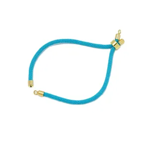 Cordino per braccialetto in nylon intrecciato fai-da-te con fermagli scorrevoli dorati.