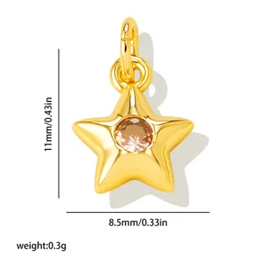 Détail de pendentif étoile plaqué or avec dimensions 11x8.5mm et poids 0.3g pour bijoux.