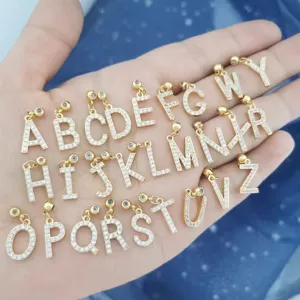 Gold-plated 26 letter zircon pendant necklace DIY initial alphabet jewelry accessory.