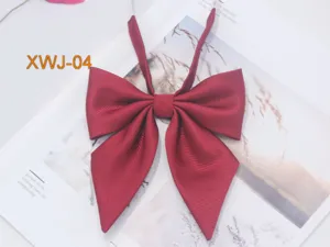 Details der dunkelroten feinen Köper JK Schleife, spitzes Eckdesign für Damen und Mädchen.