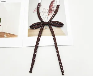 Détail de ruban de col uniforme JK à pois marron, accessoire nœud cravate marin japonais.
