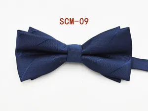 Men's classic navy blue bow tie with stylish texture, perfect for formal business events and weddings.