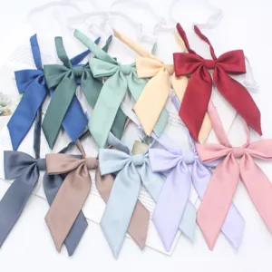 Noeud Papillon Uniforme JK pour Femmes Couleur Unie Rayé Jacquard Soie de Polyester Géométrique Cravate Mignon Étudiant Ruban de Cou