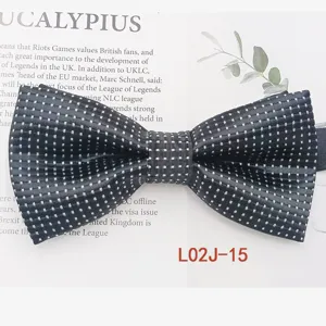 Classic men's black woven jacquard bow tie with white pattern, ideal for business and casual wear.